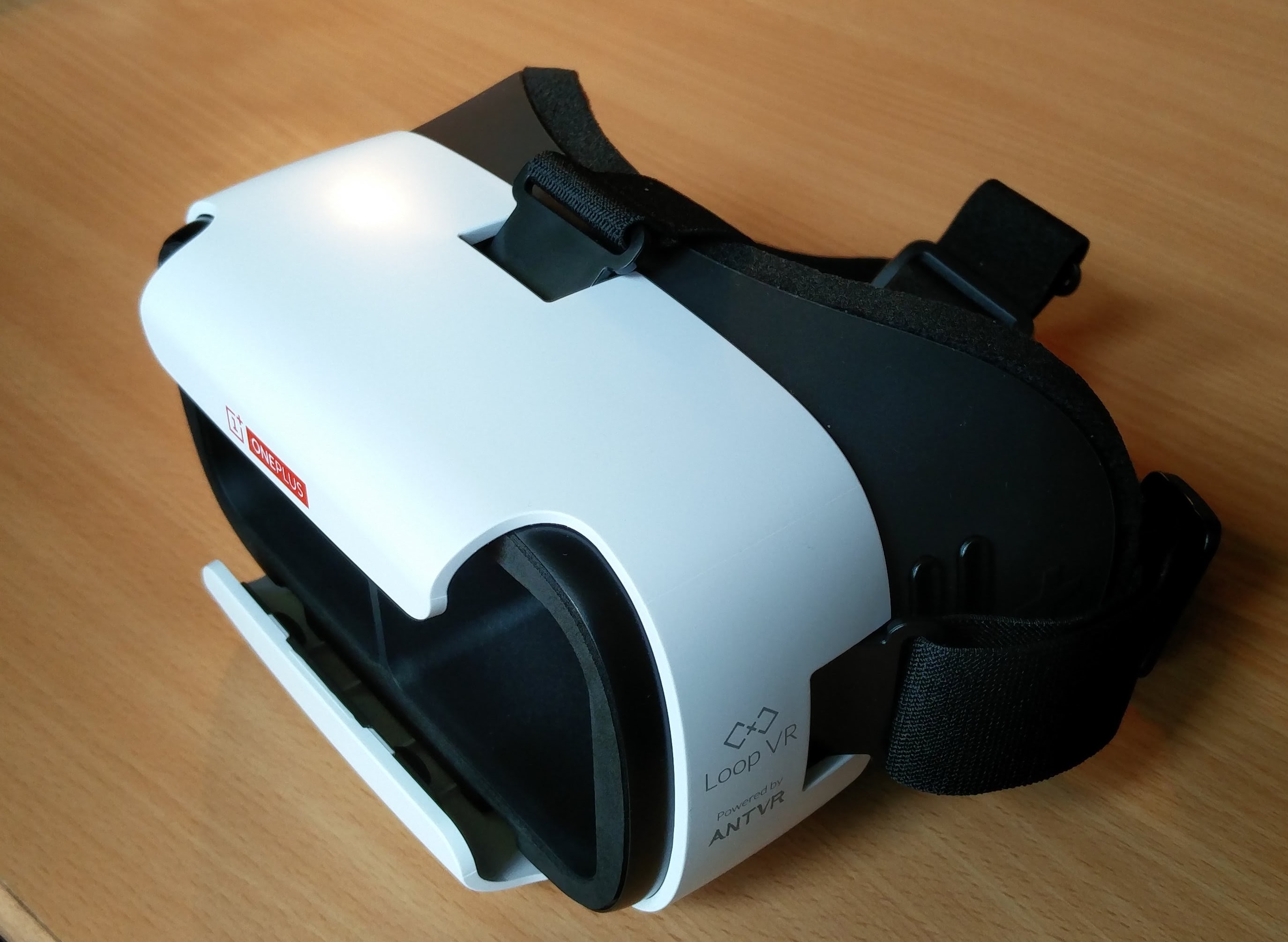 OnePlus Loop VR Headset
